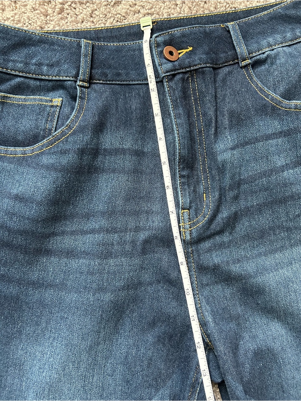 HALARA Dark Blue Wide Leg Jeans with Cuffed Hem - Picture 4 of 7